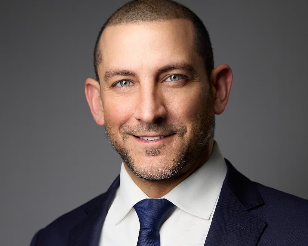 Robert Moghim, MD photo 2