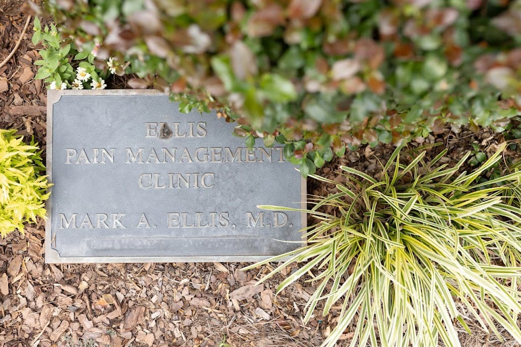 Ellis Pain Center photo 1
