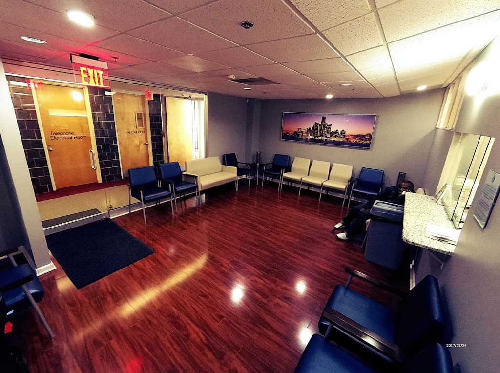 Arvinder Dhillon MD PM&R | Farmbrook Interventional Pain & EMG photo 2