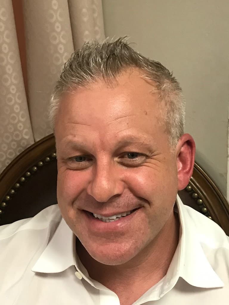 Jacob Vella, M.D. - The Center for Pain photo 1