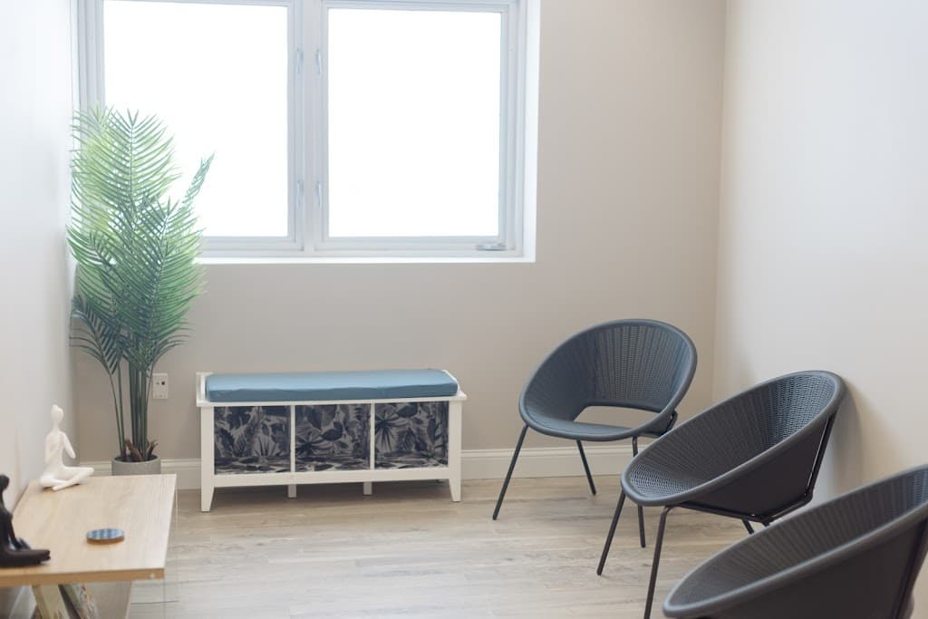 Moderni Spine photo 2