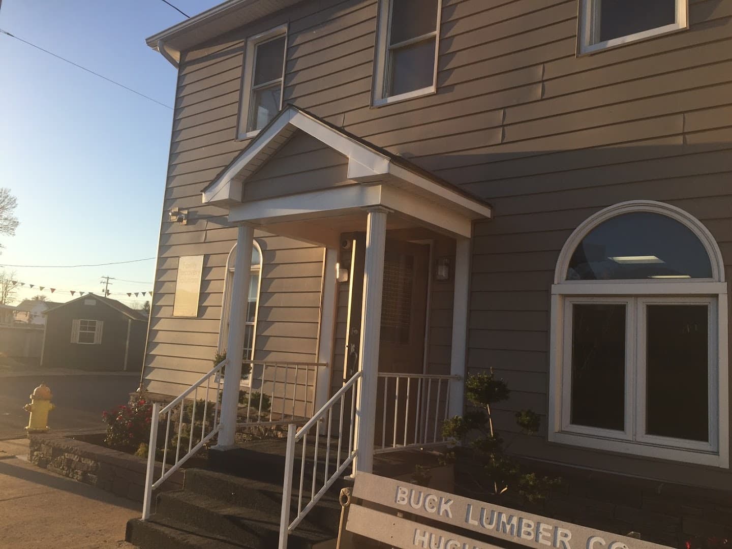 AppleGate Recovery / Dr. Gregory Famiglio, MD