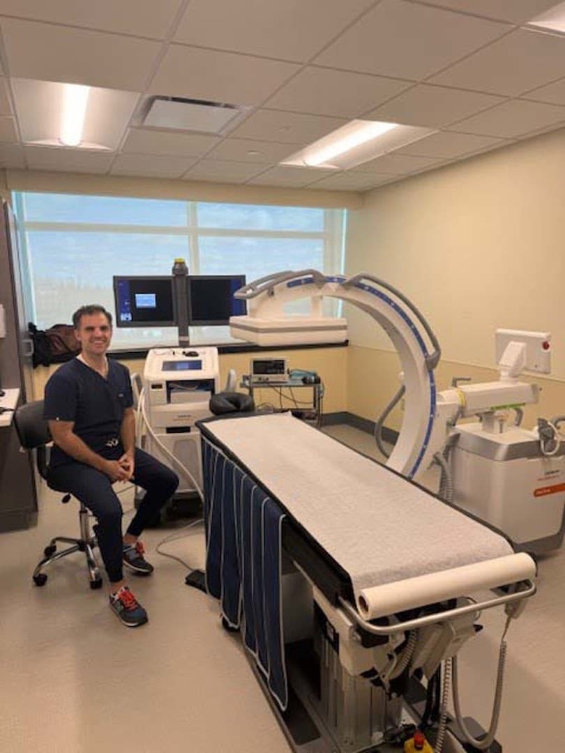 Dr Anthony Cuneo MD PhD photo 2