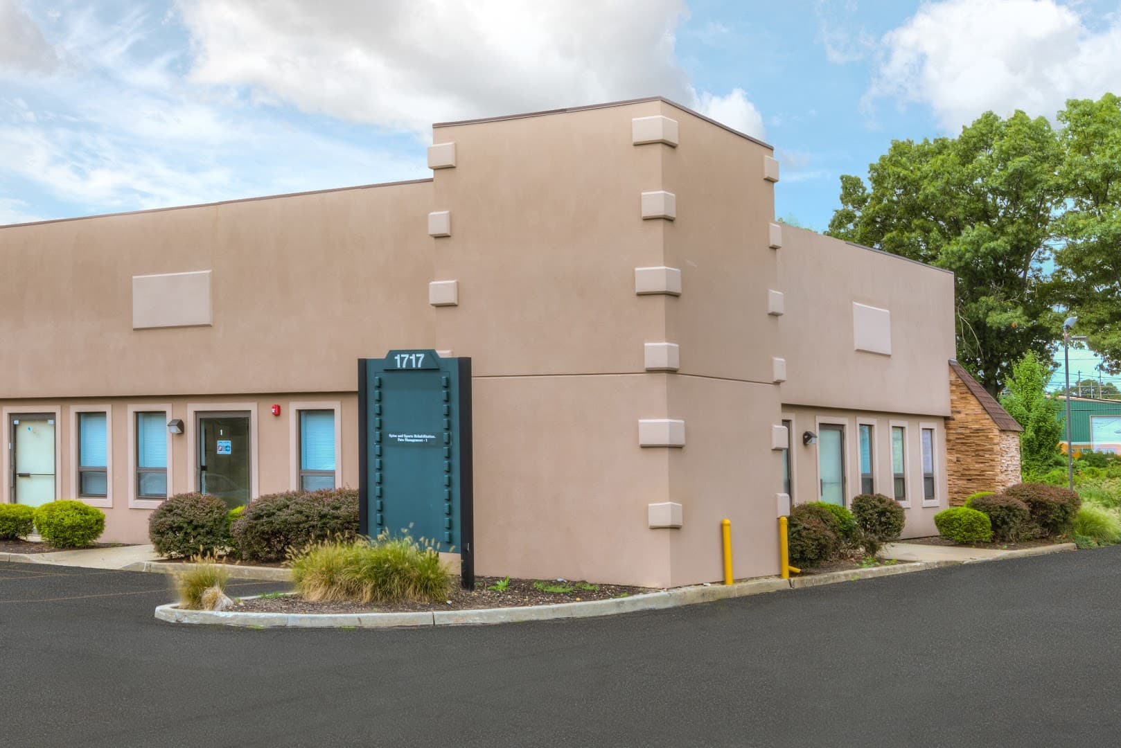 Spine and Sports Rehabilitation Pain Management photo 3