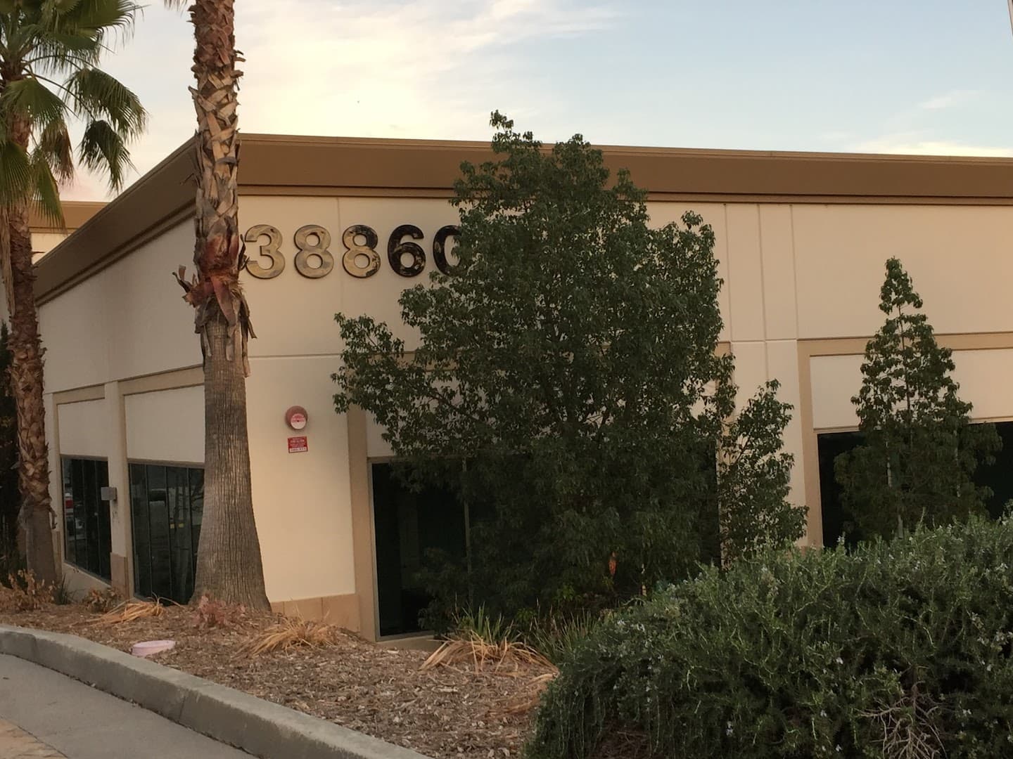 Southern California Spine and Joint photo 3