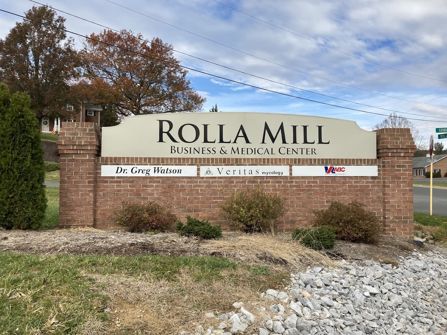 Pain Specialist Dr.Greg Watson MS DC DAAPM Sports Physician photo 2