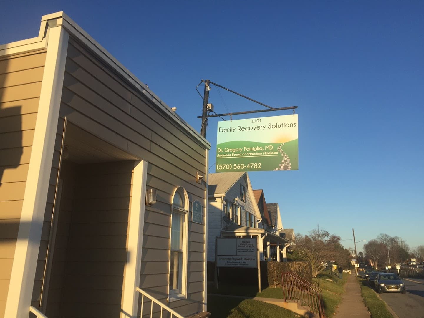 AppleGate Recovery / Dr. Gregory Famiglio, MD photo 4