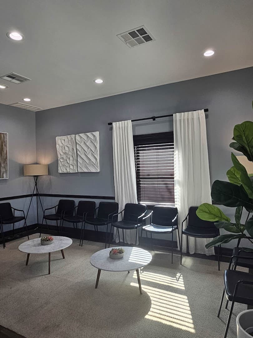 Williamson Pain Institute: Asad Nawaz, MD photo 4