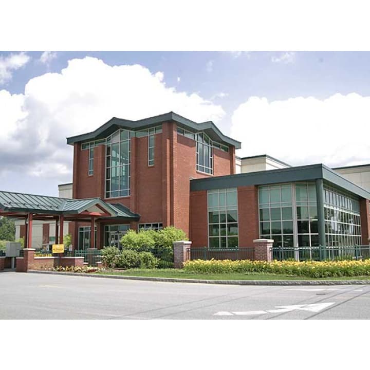 Saratoga Surgery Center photo 4