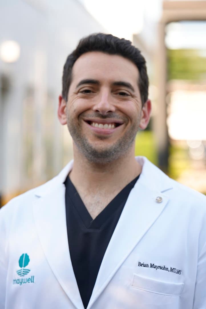 Maywell Pain Management of Astoria - Brian Mayrsohn M.D. photo 3