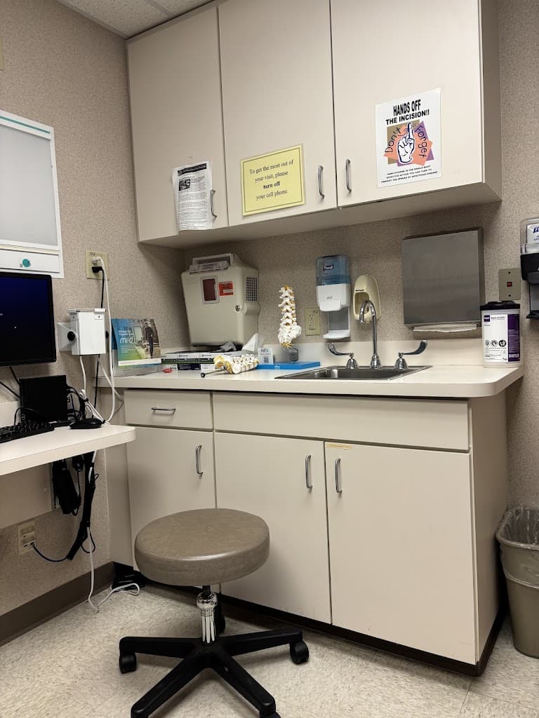 Jeremy Phillippe Broadnax, MD