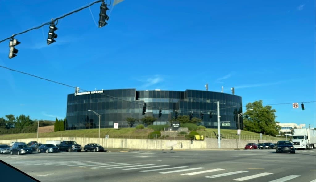 Commonwealth Pain and Spine