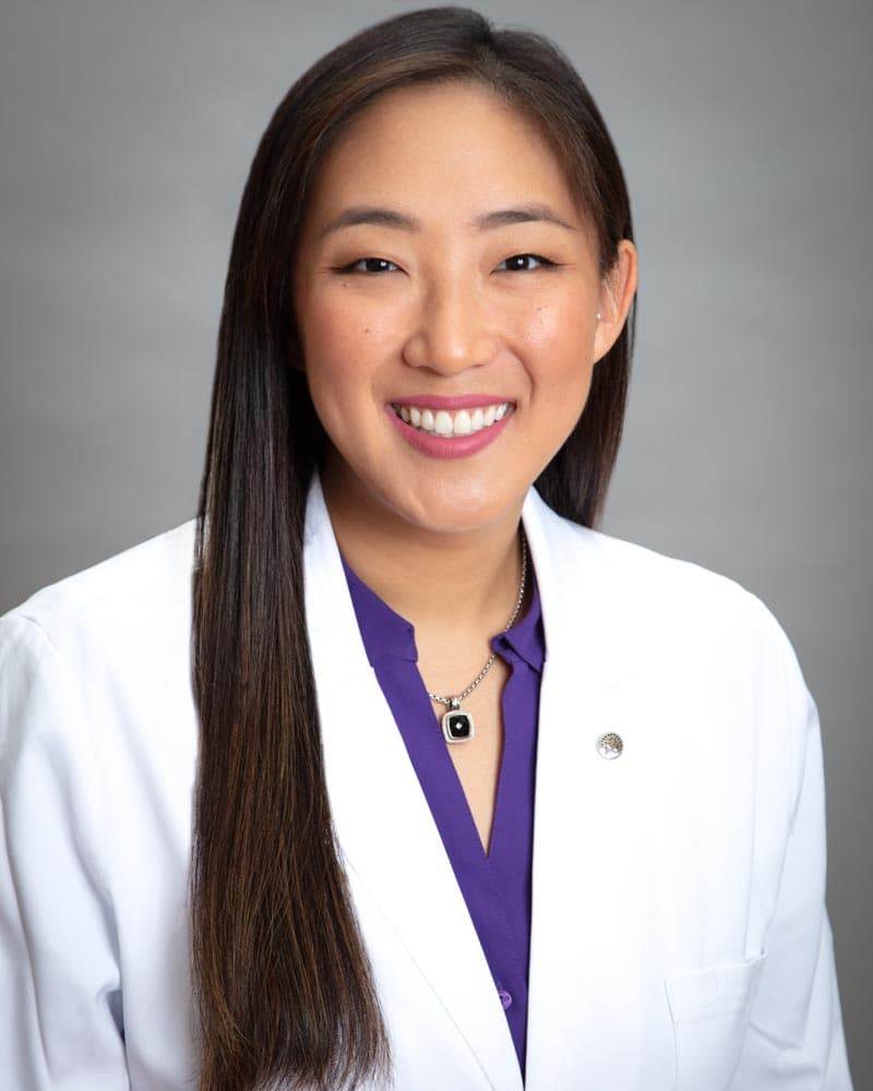 Louisiana Pain Institute : Cathy Zhang, MD