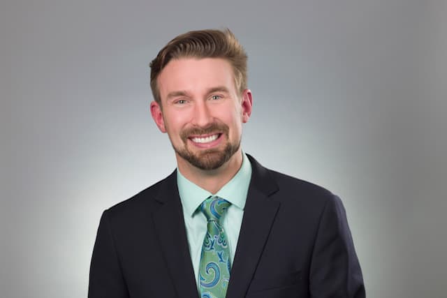 Dr. Christopher Davies